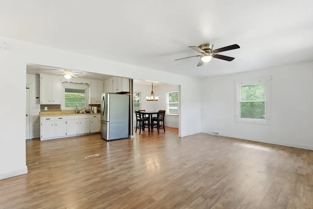 719 Hillside Drive Gainesboro TN 38562