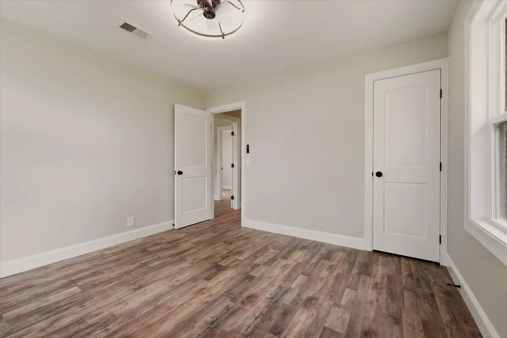 5009 Bonnameade Drive Hermitage TN 37076