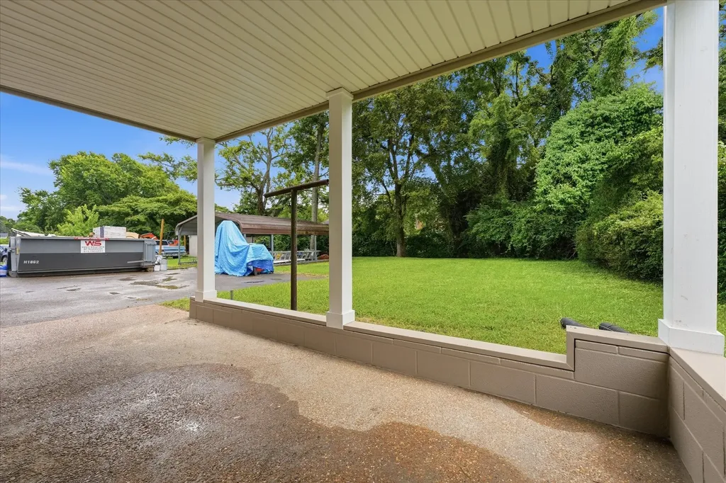 5009 Bonnameade Drive Hermitage TN 37076