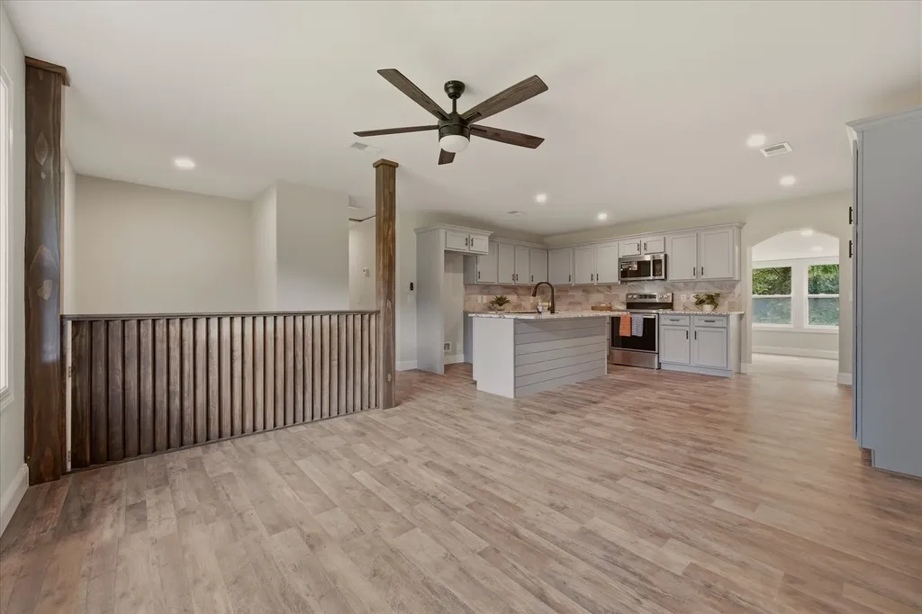5009 Bonnameade Drive Hermitage TN 37076