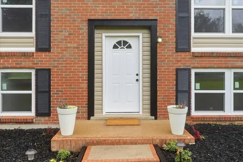 5009 Bonnameade Drive Hermitage TN 37076