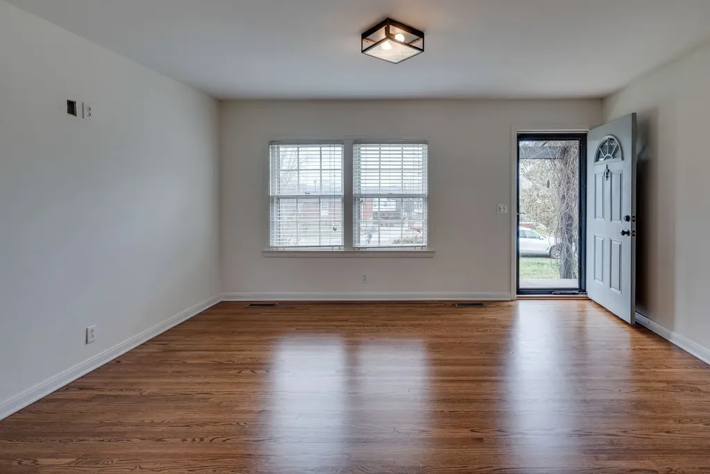 514 Continental Drive Nashville TN 37209