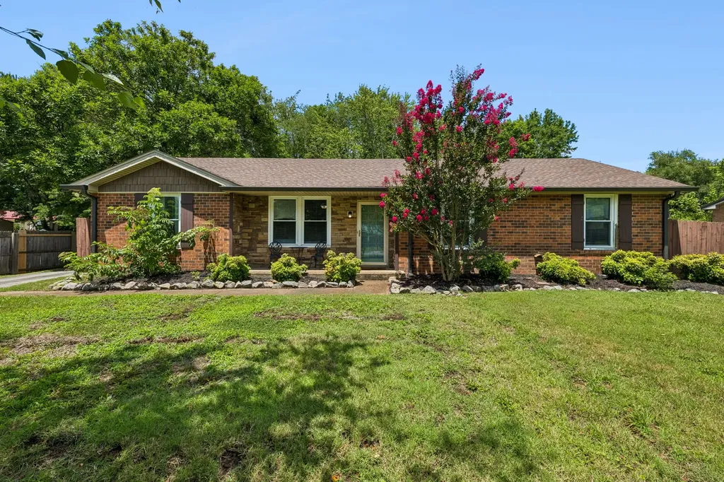 2310 Bradley Street Pleasant View TN 37146