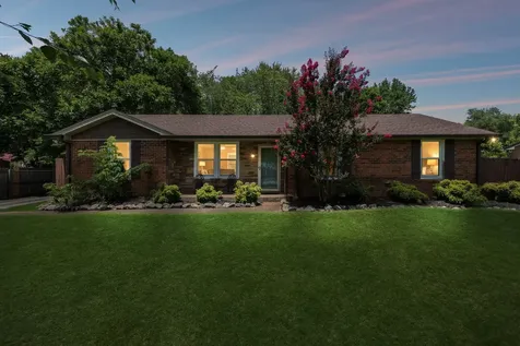 2310 Bradley Street Pleasant View TN 37146
