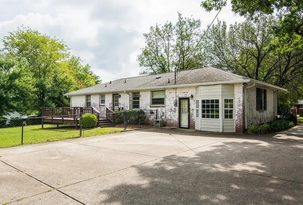 5121 Wilmar Drive Nashville TN 37220