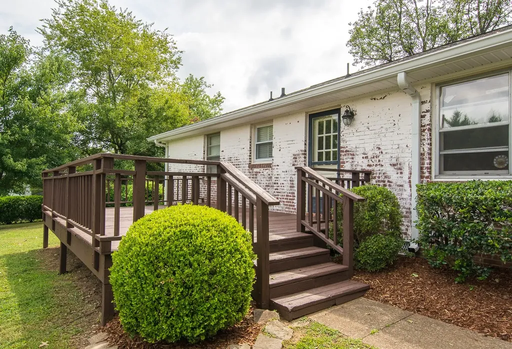 5121 Wilmar Drive Nashville TN 37220