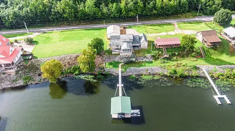 11959 Highway 147 Stewart TN 37175