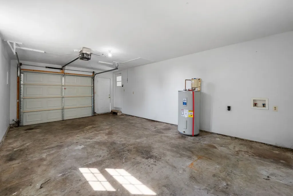 300 Hundred Oaks Drive Clarksville TN 37043