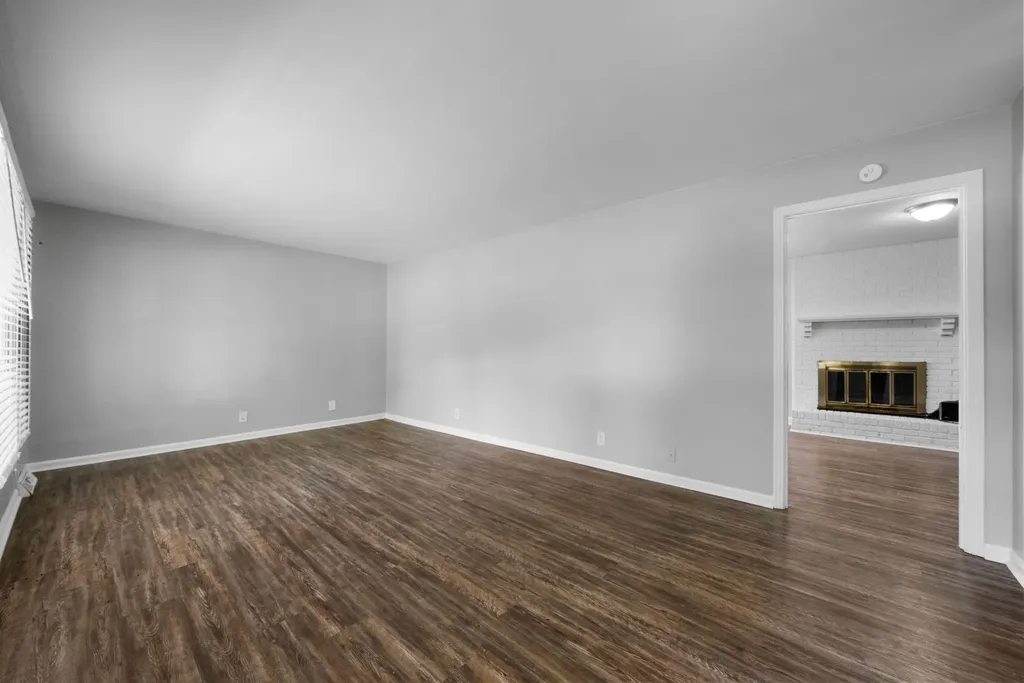 300 Hundred Oaks Drive Clarksville TN 37043