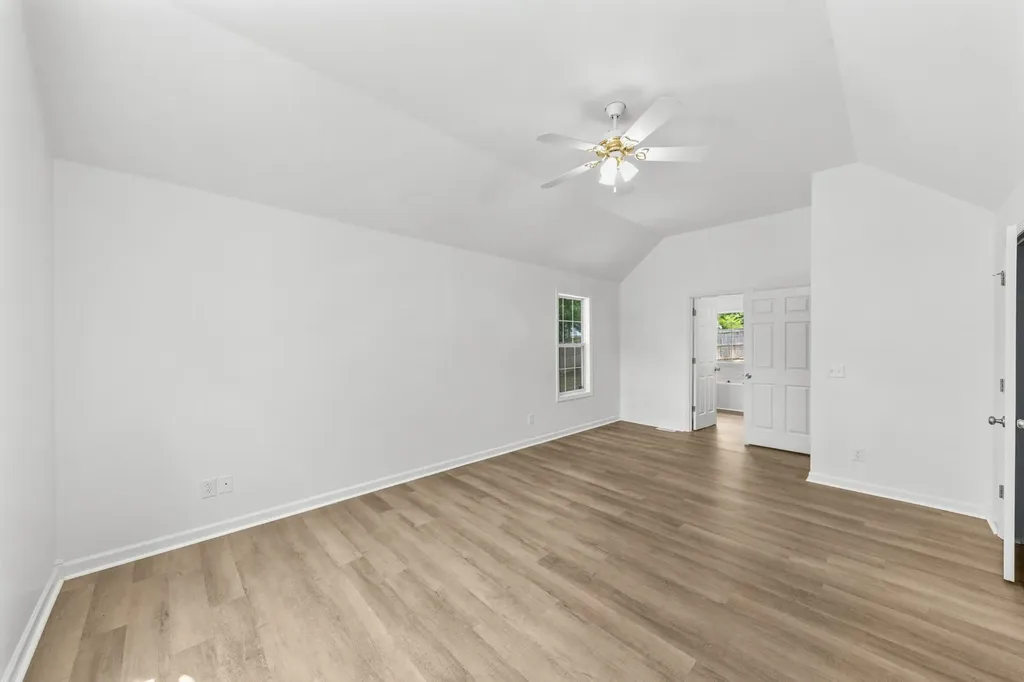 1504 Chestnut Cove Road Chapel Hill TN 37034