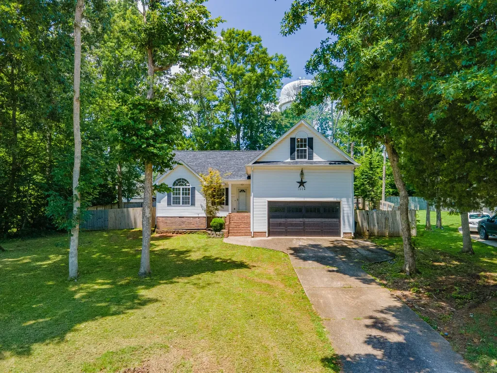 1504 Chestnut Cove Road Chapel Hill TN 37034