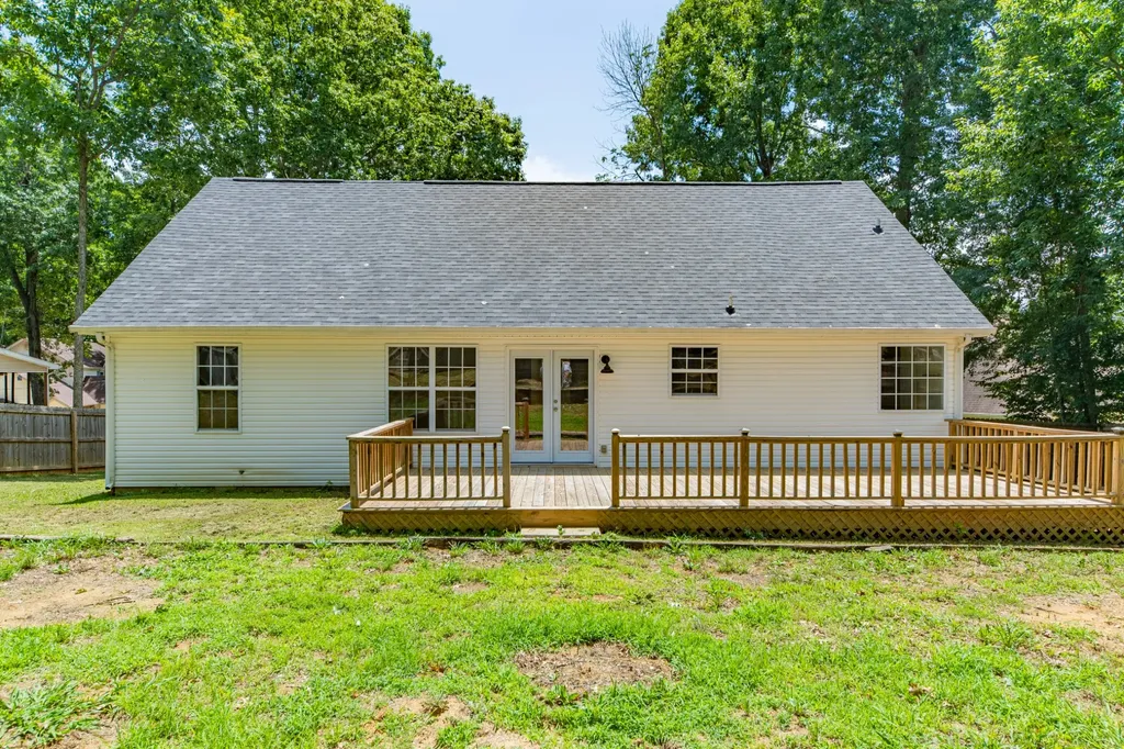 1504 Chestnut Cove Road Chapel Hill TN 37034