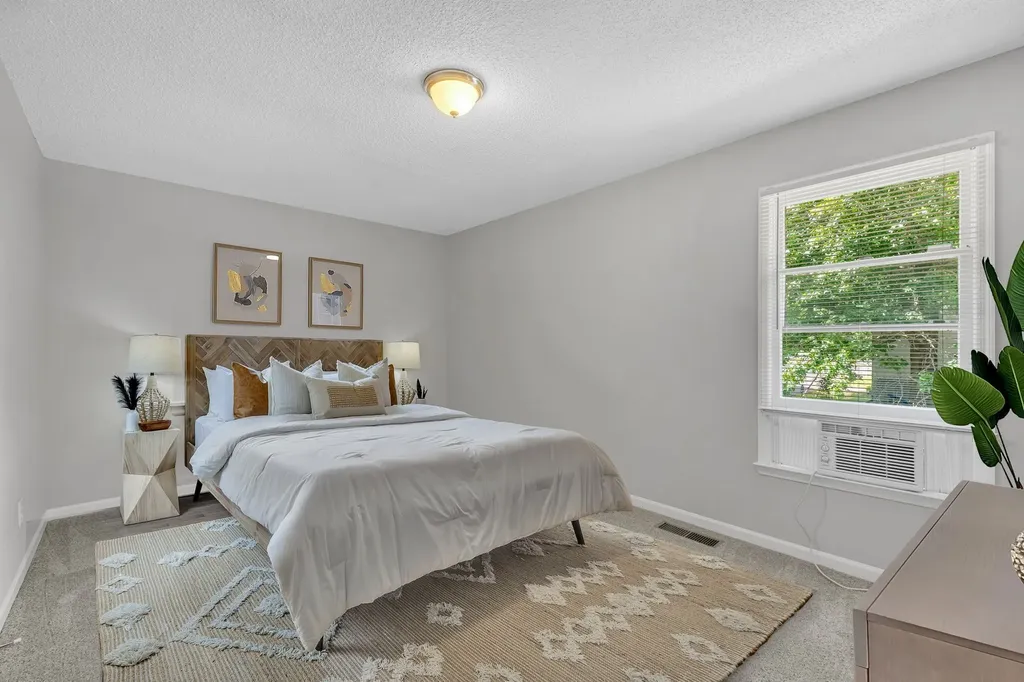 523 Williamsburg Drive Nashville TN 37214
