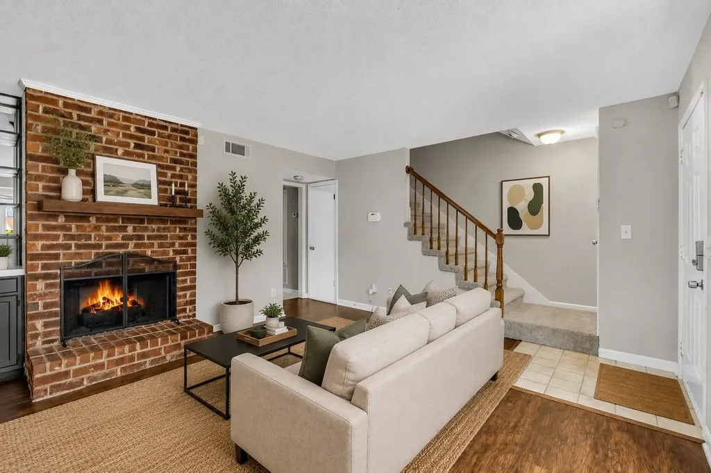 523 Williamsburg Drive Nashville TN 37214