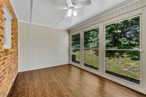 523 Williamsburg Drive Nashville TN 37214