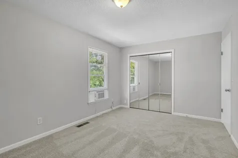 523 Williamsburg Drive Nashville TN 37214