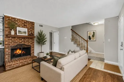523 Williamsburg Drive Nashville TN 37214