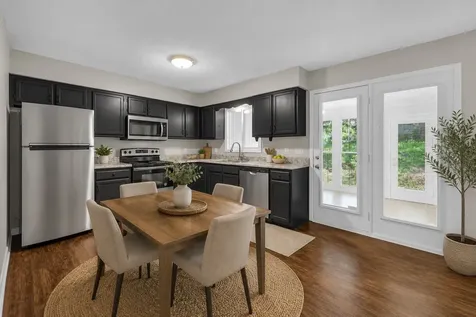 523 Williamsburg Drive Nashville TN 37214