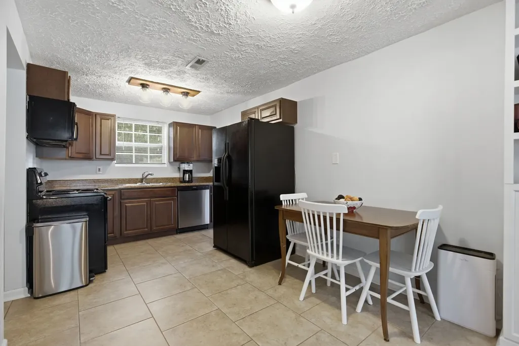 2708 Hartford Drive Nashville TN 37210