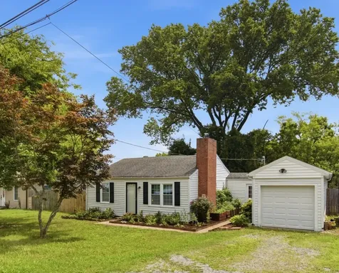 2708 Hartford Drive Nashville TN 37210