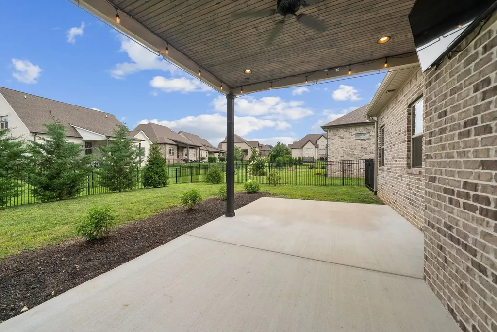 1706 Sorrell Park Drive Spring Hill TN 37174