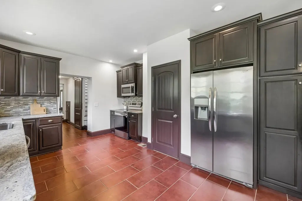 1007 Virginia Avenue Nashville TN 37216