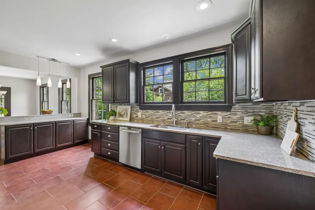 1007 Virginia Avenue Nashville TN 37216