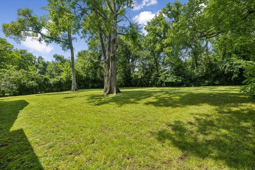 1007 Virginia Avenue Nashville TN 37216