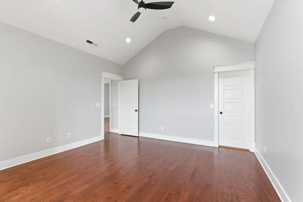 2209 20th Ave, S Nashville TN 37212