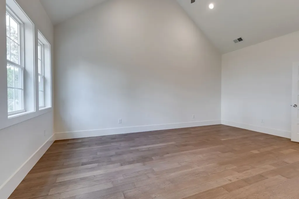 3011 Harlin Drive Nashville TN 37211