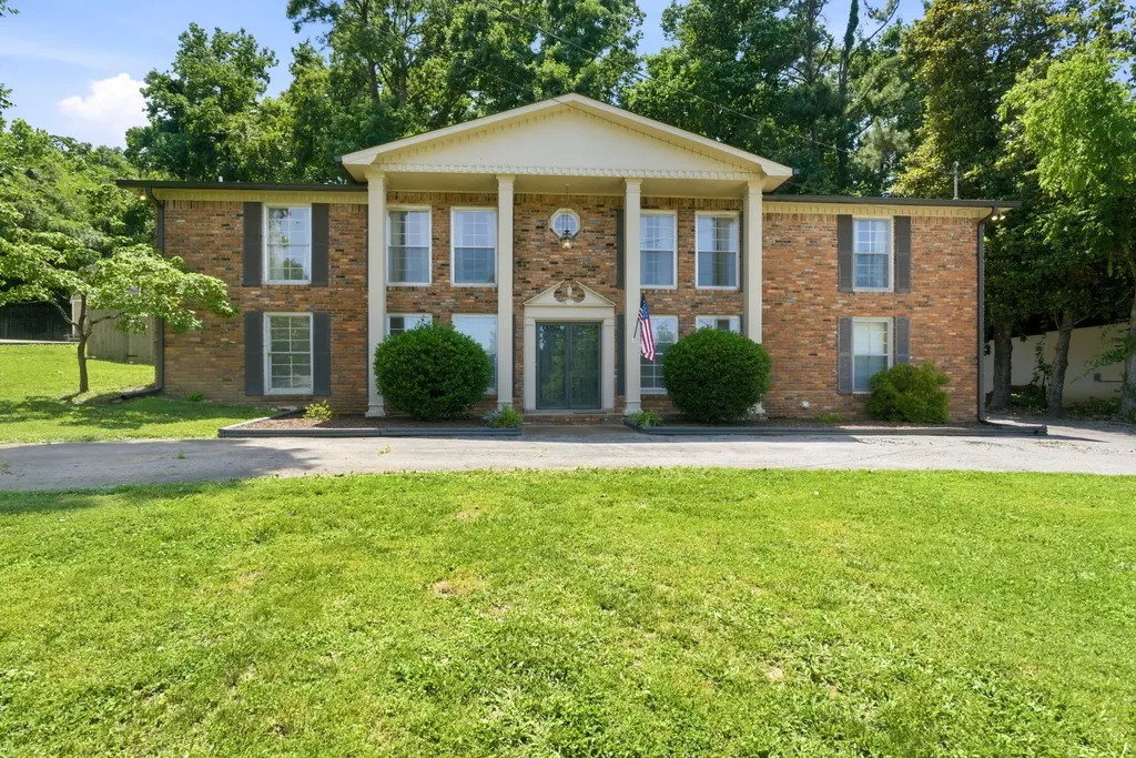 6805 Cloudland Drive Nashville TN 37205