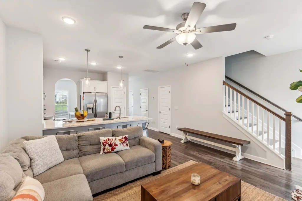 2505 Napa Valley Way Columbia TN 38401