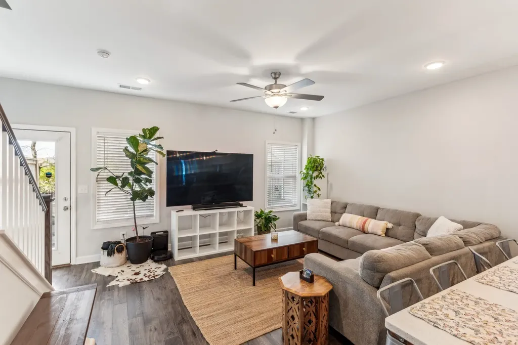 2505 Napa Valley Way Columbia TN 38401