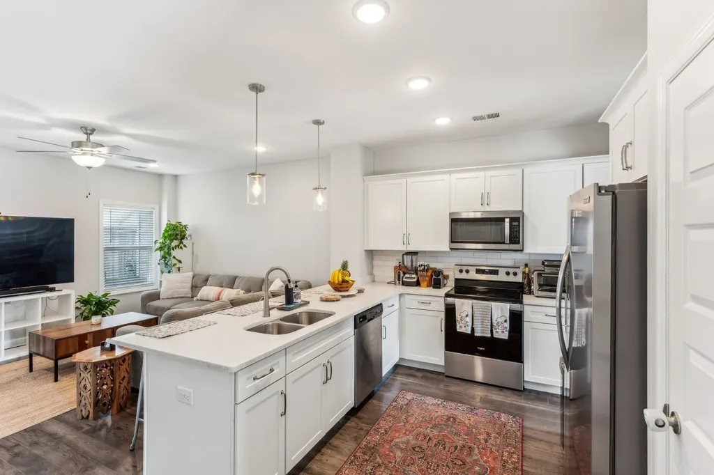 2505 Napa Valley Way Columbia TN 38401