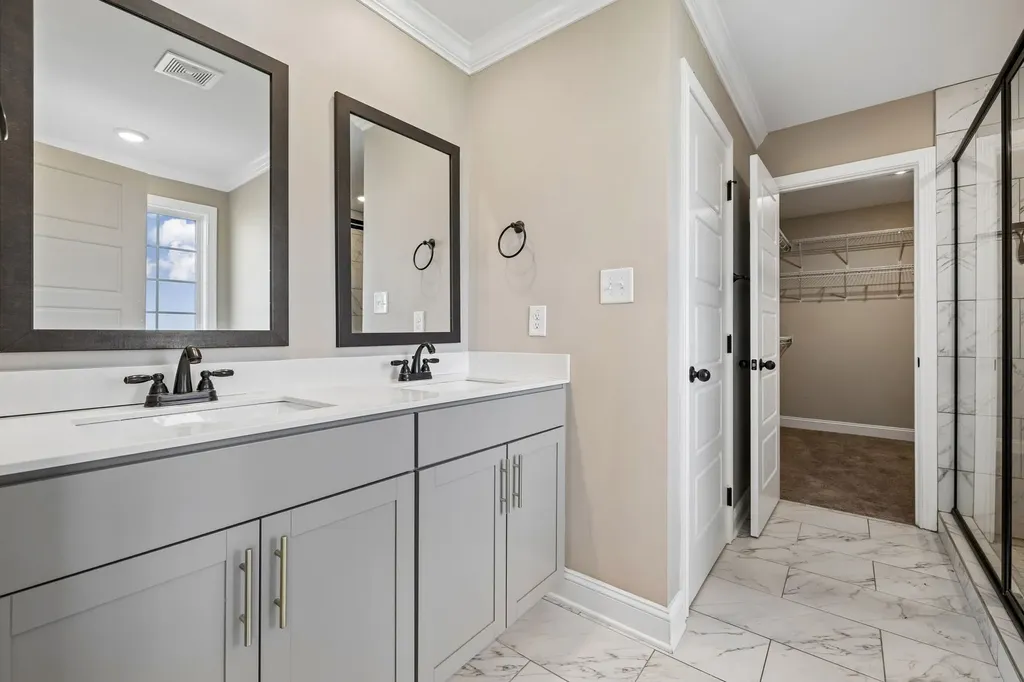 429 Crestwicke Court Clarksville TN 37043