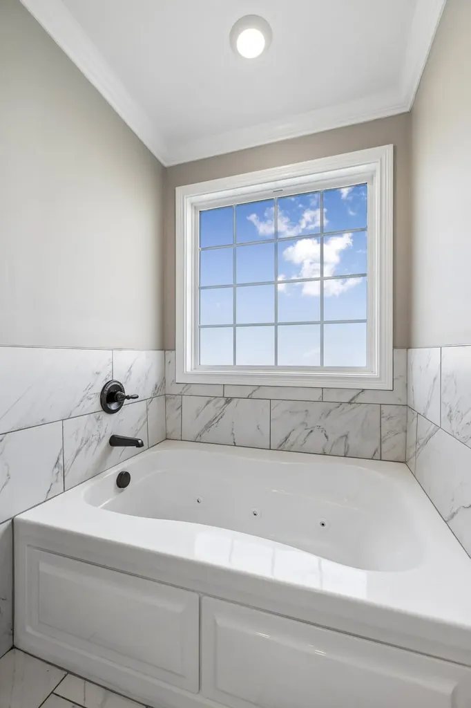 429 Crestwicke Court Clarksville TN 37043