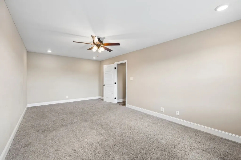 429 Crestwicke Court Clarksville TN 37043