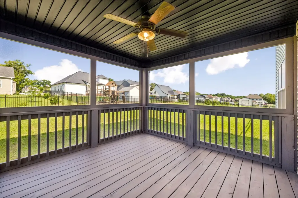 429 Crestwicke Court Clarksville TN 37043