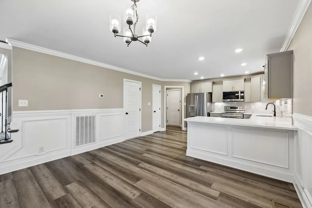 429 Crestwicke Court Clarksville TN 37043