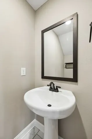 429 Crestwicke Court Clarksville TN 37043