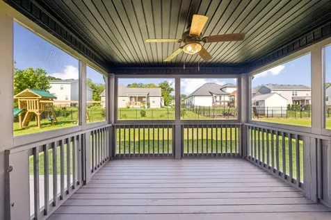 429 Crestwicke Court Clarksville TN 37043