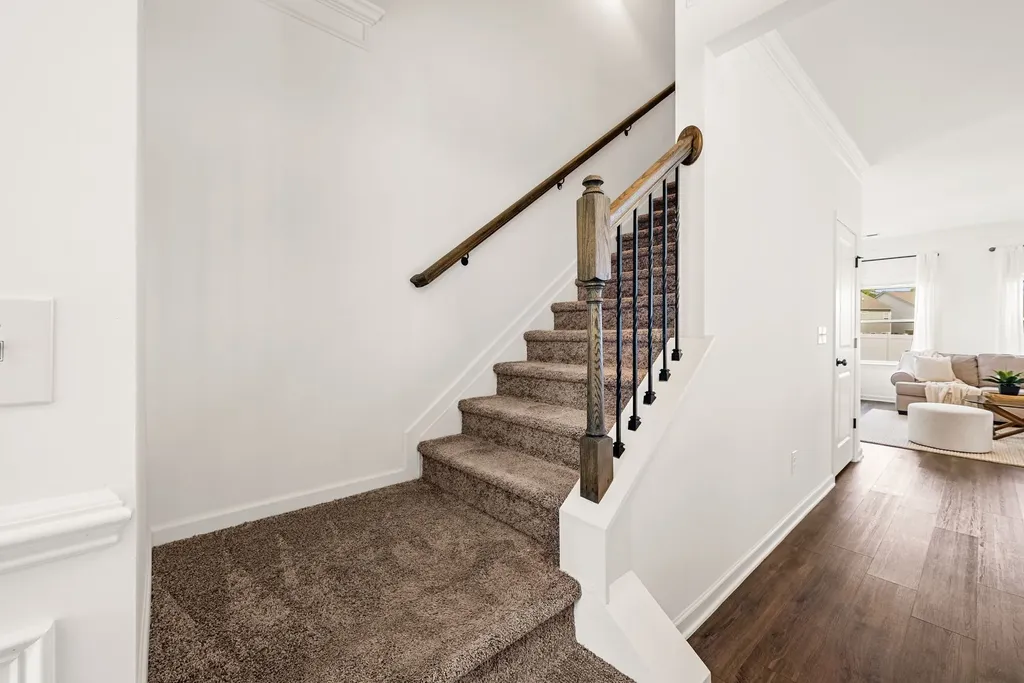 325 Geneva Lane Columbia TN 38401