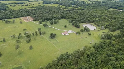 209 Adams Lane Bell Buckle TN 37020