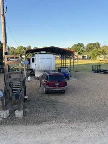 140 Pevahouse Camp Circle Decaturville TN 38329