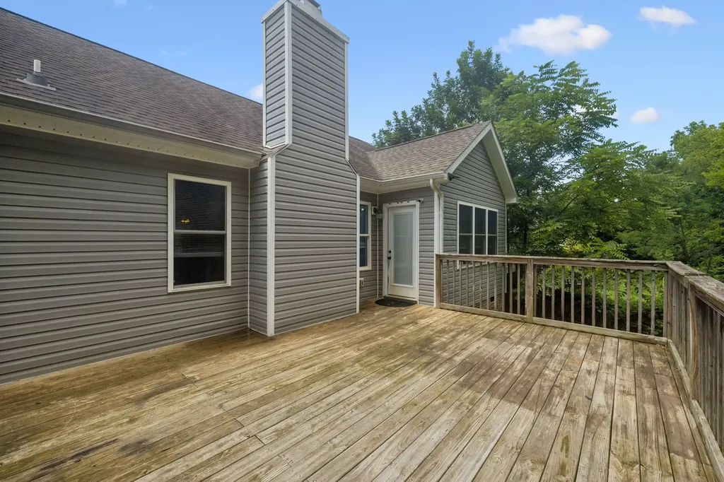 383 Brook Mead Drive Clarksville TN 37042