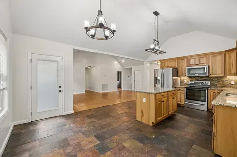 383 Brook Mead Drive Clarksville TN 37042