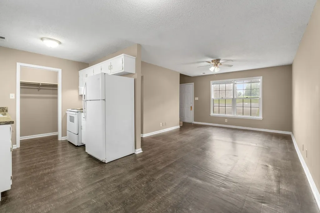 215 Harrier Court Clarksville TN 37042