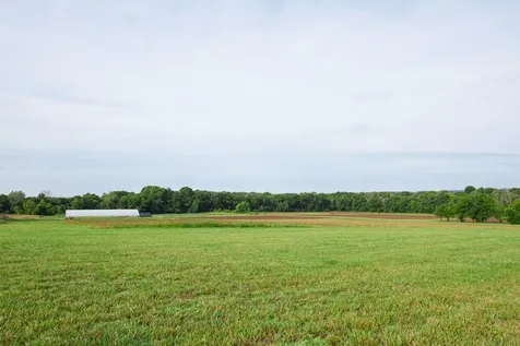 2023 Dr Robertson Road Spring Hill TN 37174