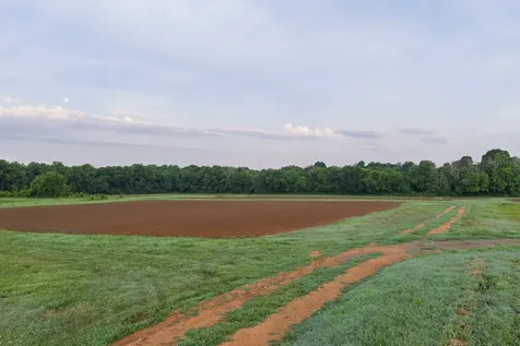 2023 Dr Robertson Road Spring Hill TN 37174