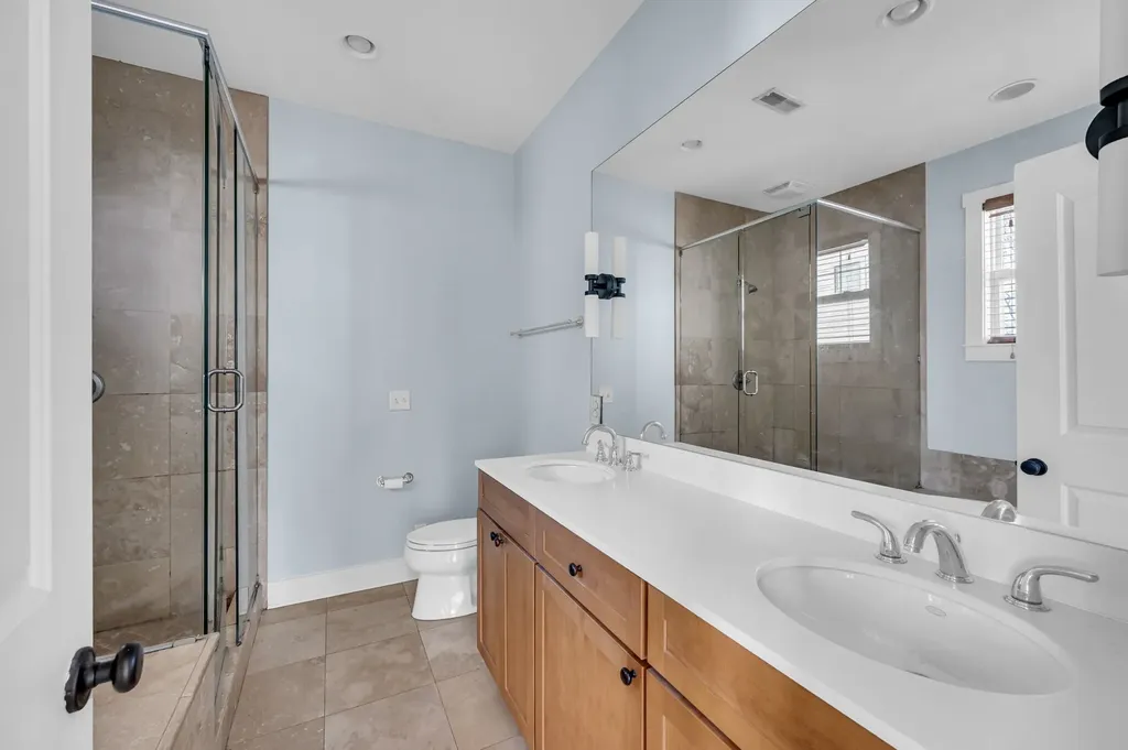 1109B S Douglas Avenue Nashville TN 37204